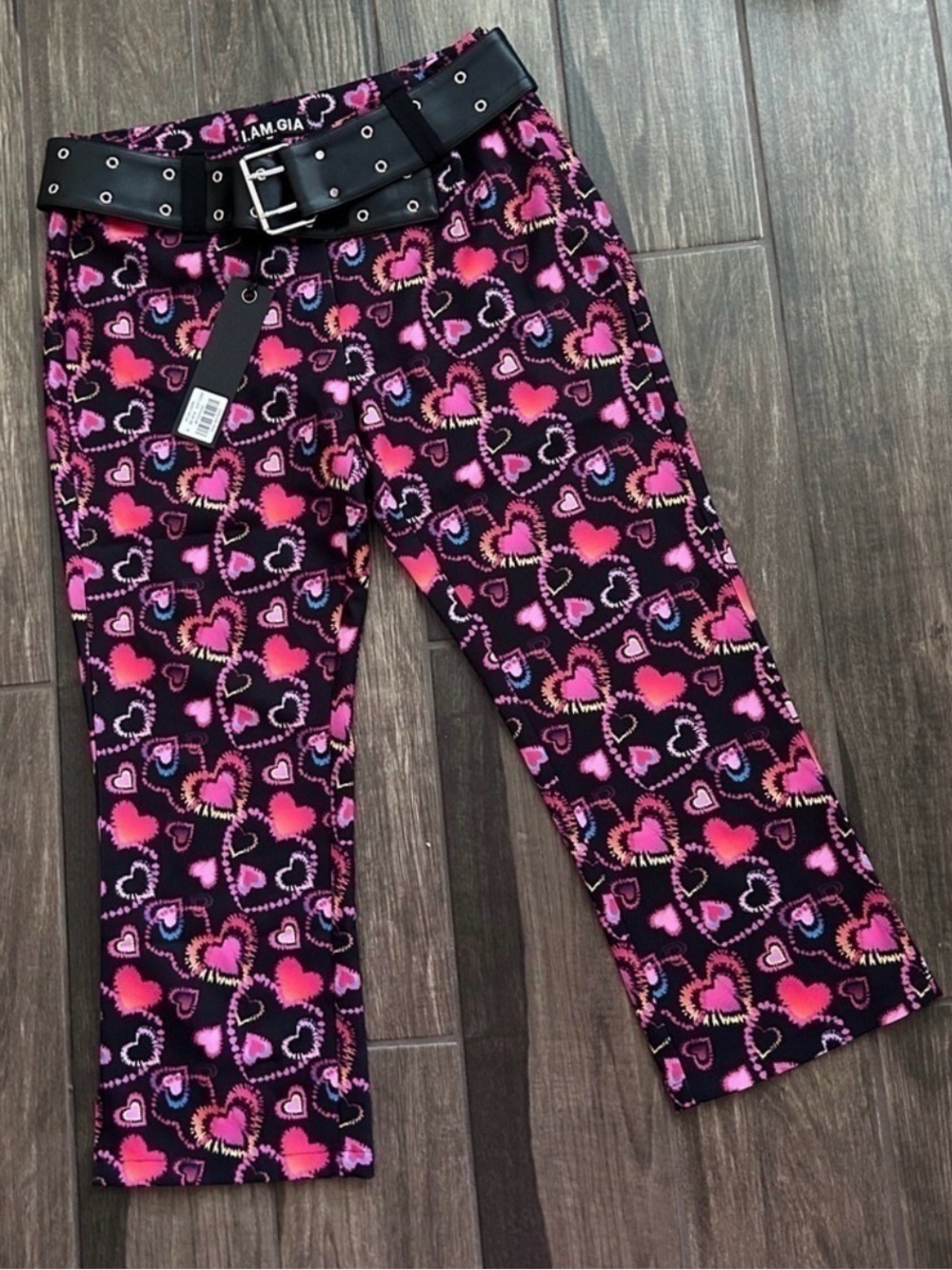 I.AM.GIA NWT Rylee Heart Belted Capris. Size m